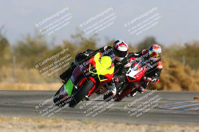 media/Jan-14-2024-SoCal Trackdays (Sun) [[2e55ec21a6]]/Turn 2 (1025am)/